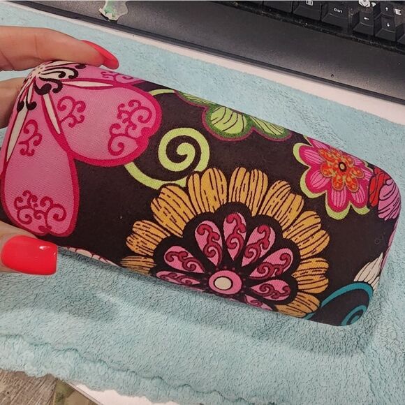 Vera Bradley Floral Sunglasses Case - Picture 2 of 2